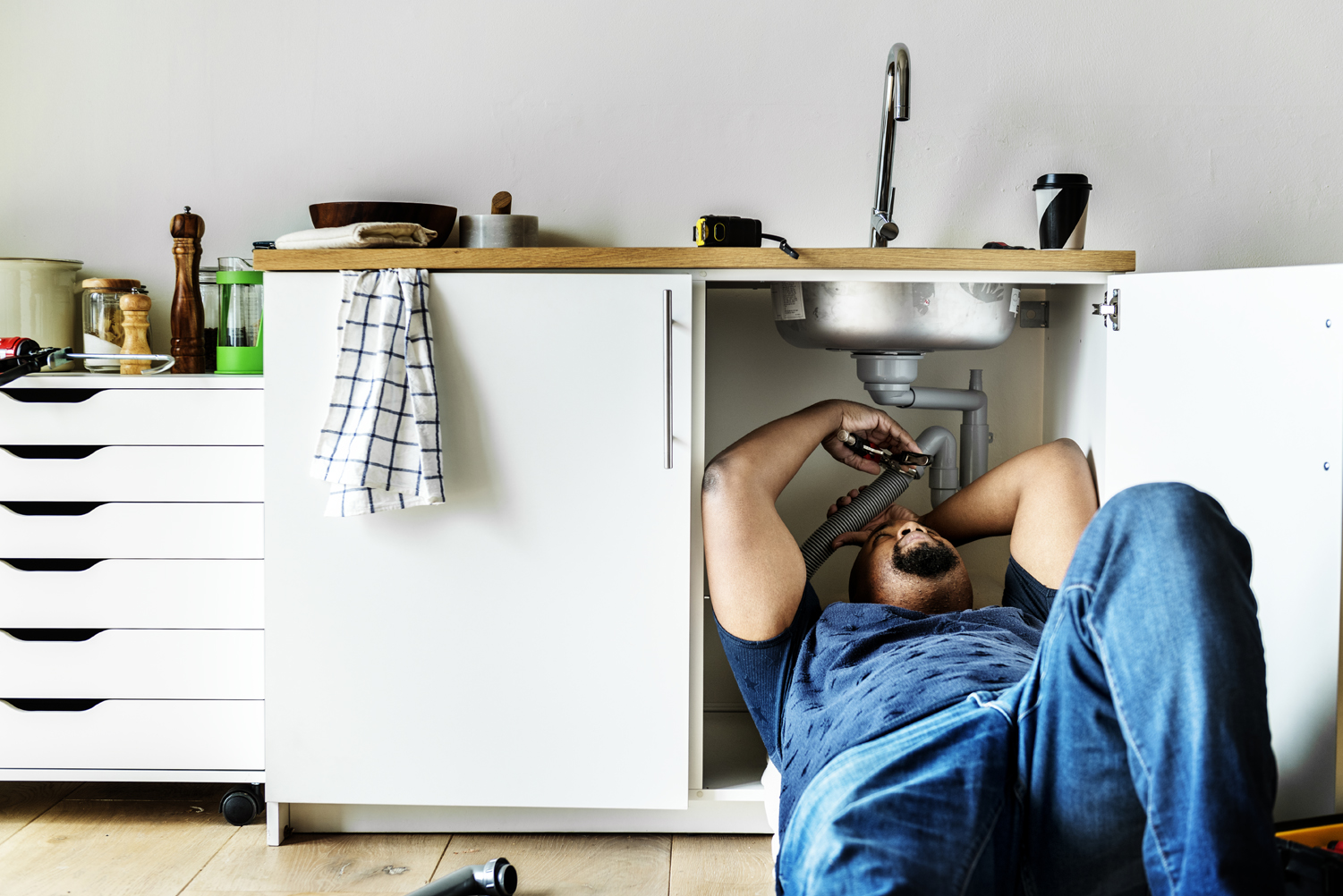  Tesisat Tamiri ve Revizyonu